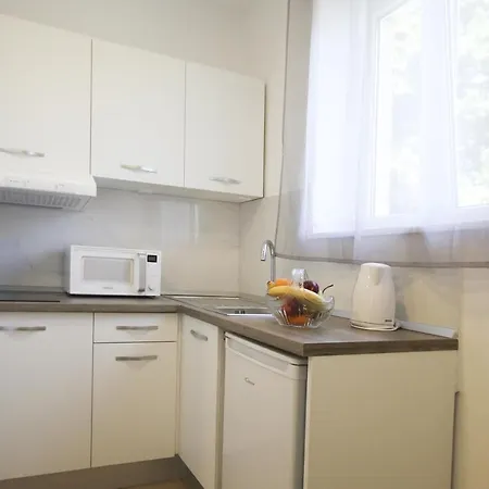 Apartment Goge