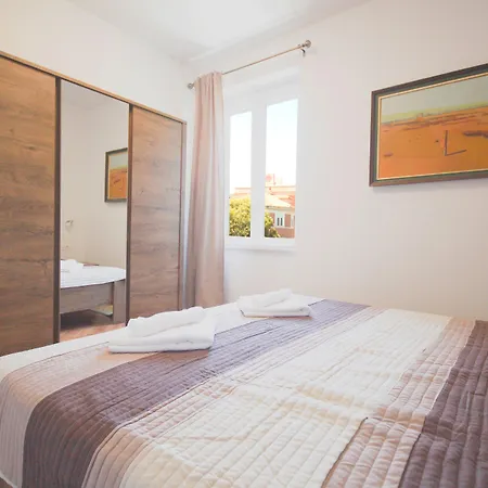 Goge Apartament