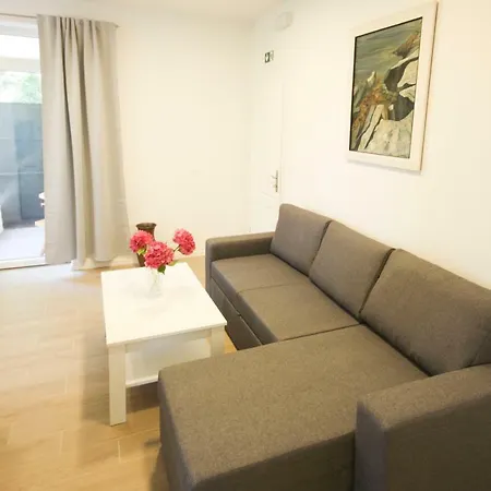 Apartment Goge *
