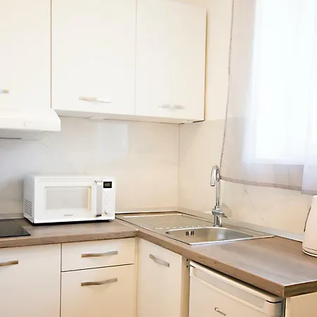 Goge Apartment *